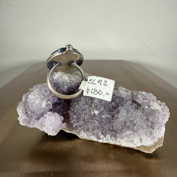 Sterling Silver Ring with Purple Agate Oval Gemstone Elegant Jewelry Size 7 - Picture 4 of 5